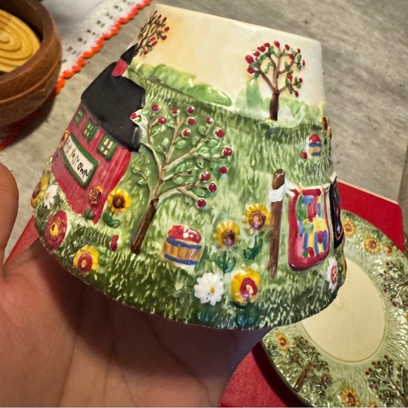 Yankee Candle Stoneware Candle Topper and Plate set Apple Valley Small,farm - Picture 8 of 13